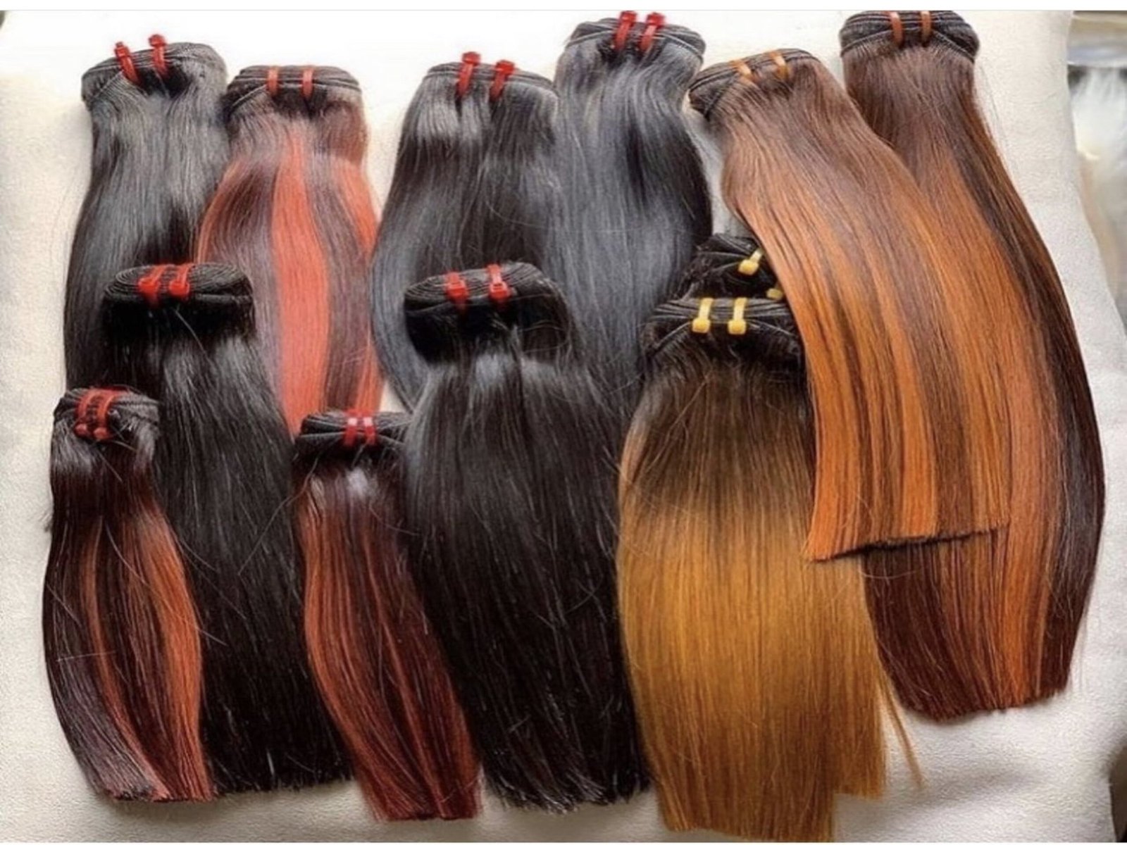 86F110E7-DE07-4C27-90A4-FB11A1F4E59B Straight Lace Front Wigs